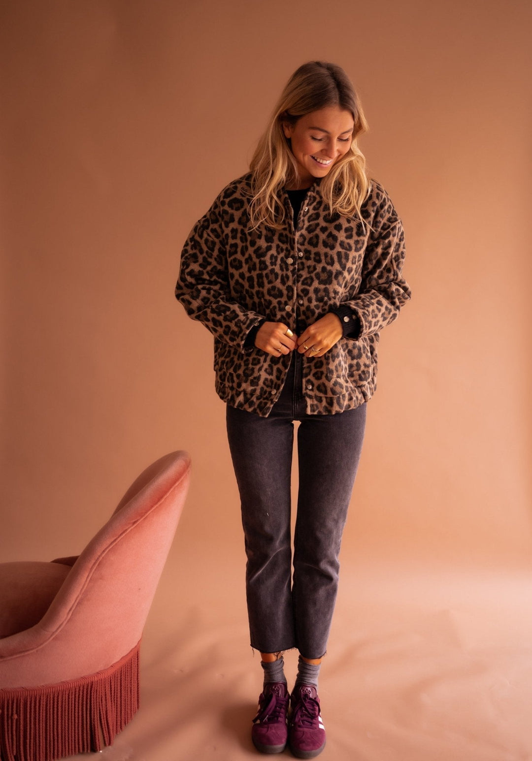 Trendige Jacke für Damen mit Leopardenmuster