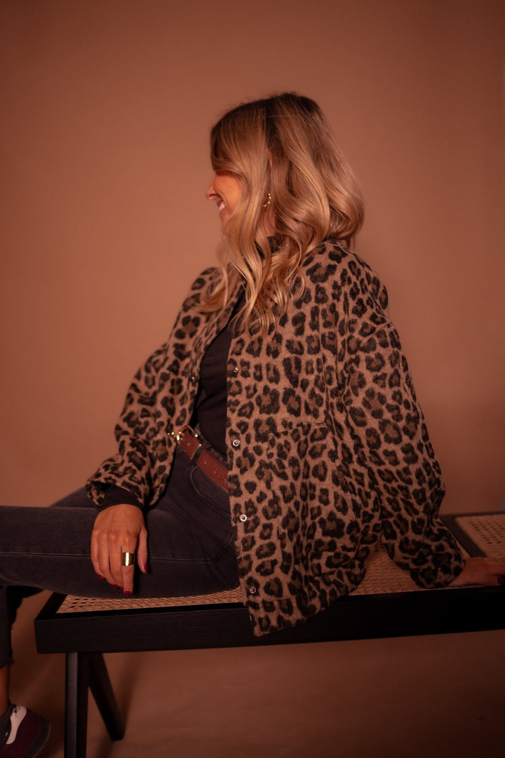 Trendige Jacke für Damen mit Leopardenmuster