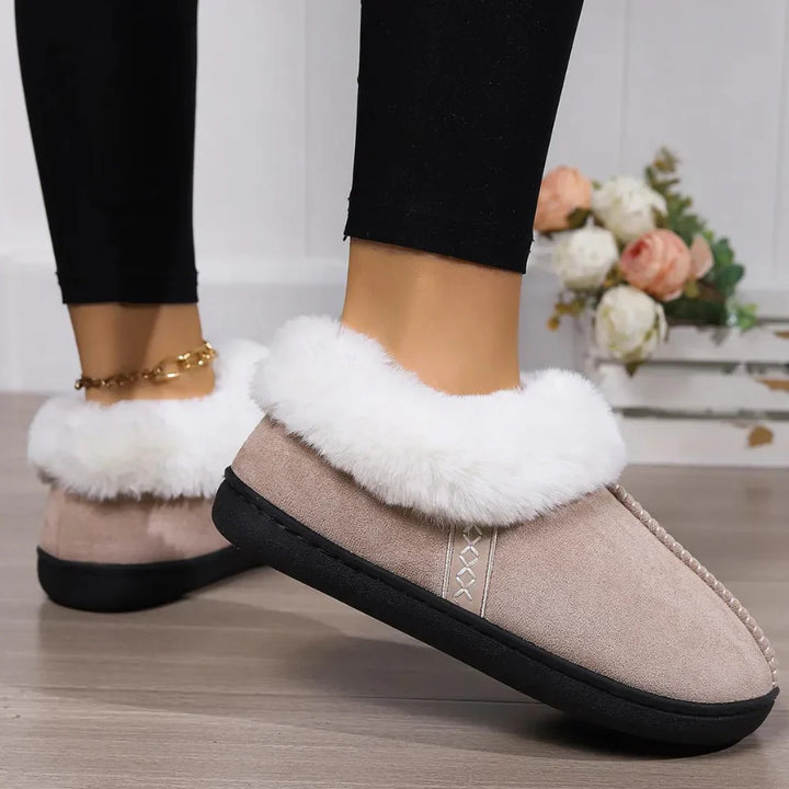 Sophia | Women's Cozy Fluffy Slippers-Metro Lane Plaza