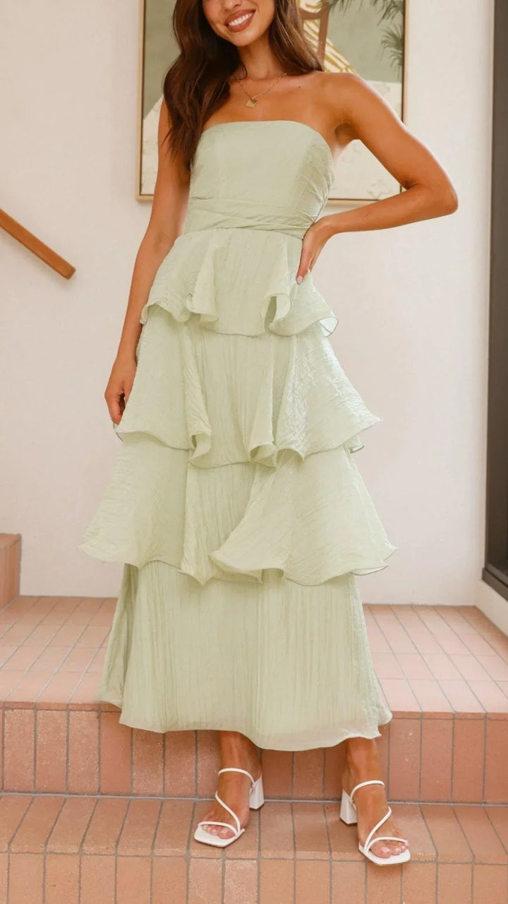 Women's Strapless Tiered Dress with Elegant Layers-Metro Lane Plaza