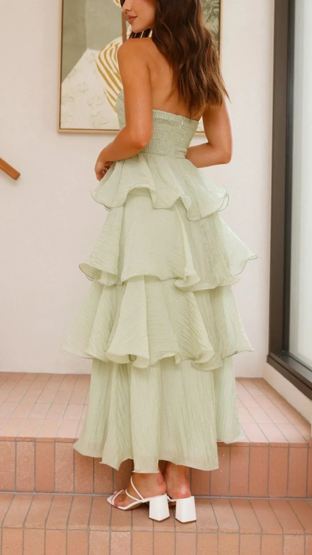 Women's Strapless Tiered Dress with Elegant Layers-Metro Lane Plaza