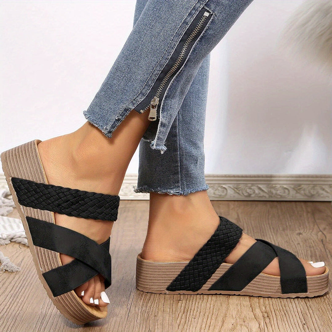 Nikki | Women's Orthopedic Summer Sandals-Metro Lane Plaza