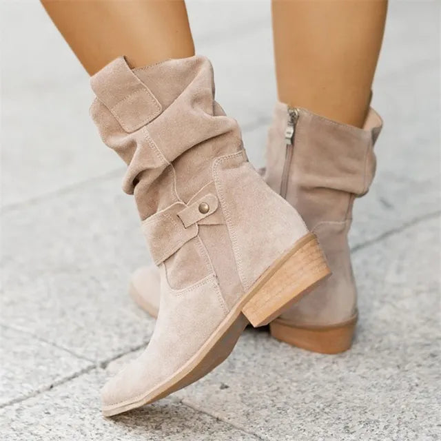 Women's Casual Boots – Low Heel and Round Toe Design-Metro Lane Plaza