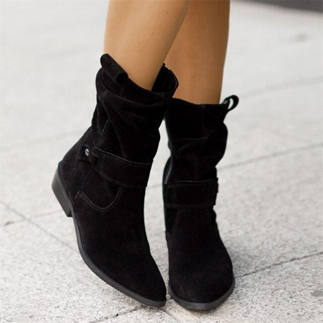Women's Casual Boots – Low Heel and Round Toe Design-Metro Lane Plaza