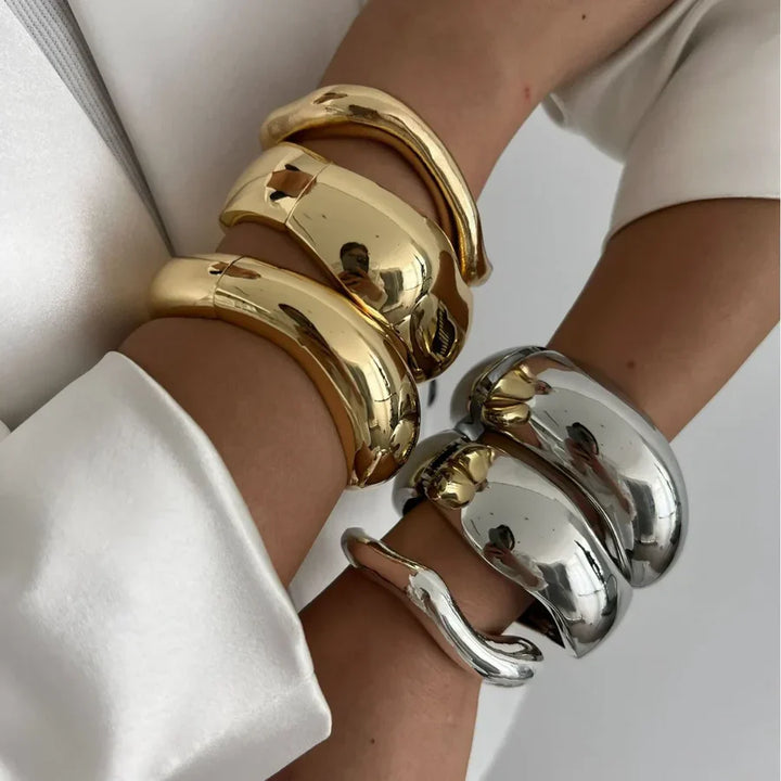 Odessa | Women's Vintage Bracelets-Metro Lane Plaza