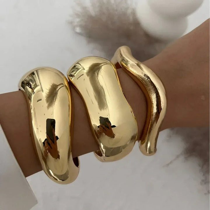 Odessa | Women's Vintage Bracelets-Metro Lane Plaza