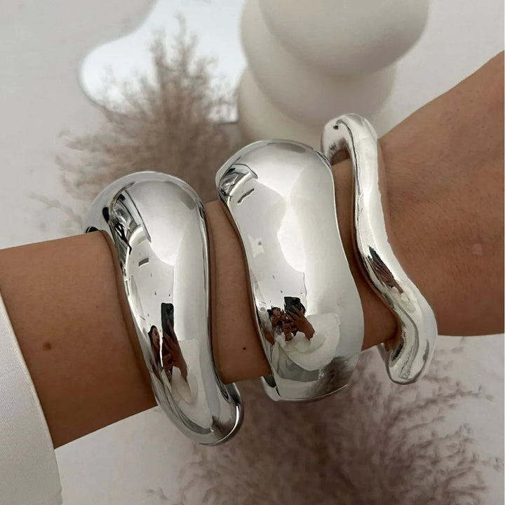Odessa | Women's Vintage Bracelets-Metro Lane Plaza