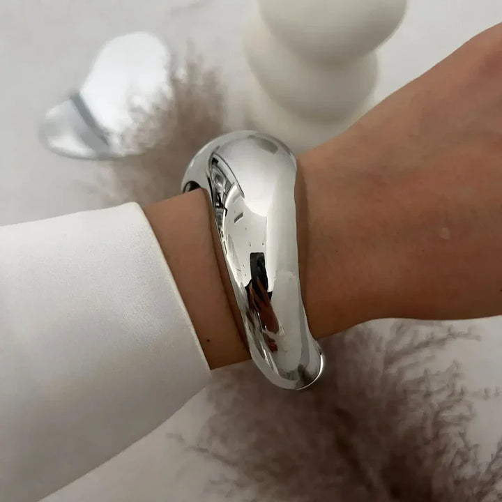Odessa | Women's Vintage Bracelets-Metro Lane Plaza