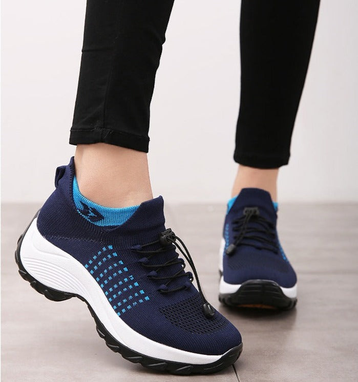 Pansy | Women's Orthopedic Sneakers for Comfortable Fit-Metro Lane Plaza