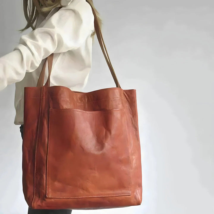 Piper | Women's Vintage Leather Handbag-Metro Lane Plaza