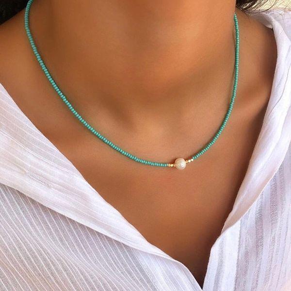 Anneke | Women's Necklace with Freshwater Pearls – Timeless Elegance-Metro Lane Plaza