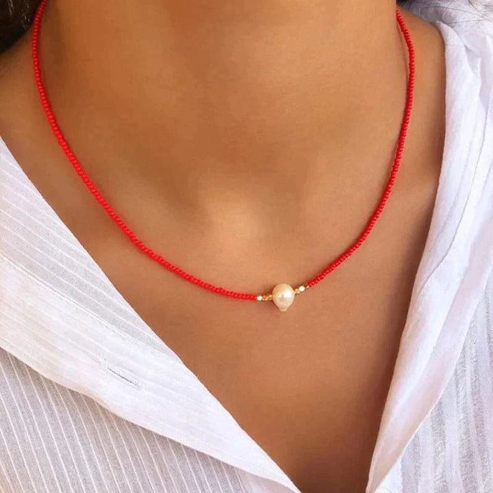 Anneke | Women's Necklace with Freshwater Pearls – Timeless Elegance-Metro Lane Plaza