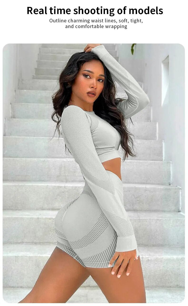 Lianne | Women's Long Sleeve Yoga and Sports Activewear Set 2Pc-Metro Lane Plaza