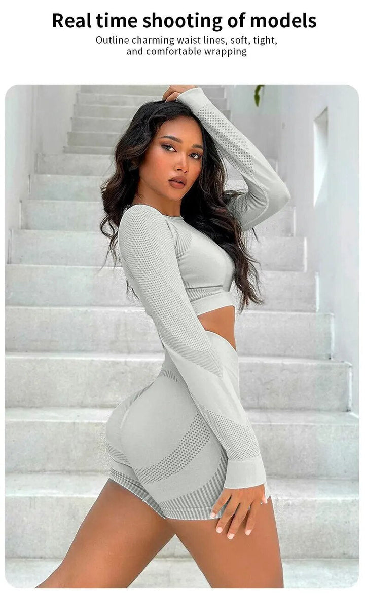 Lianne | Women's Long Sleeve Yoga and Sports Activewear Set 2Pc-Metro Lane Plaza