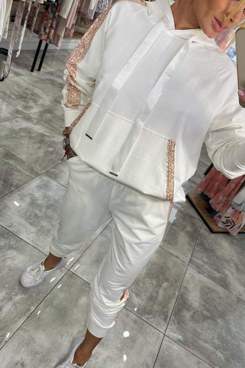 Tammie | Women's Comfortable Hoodie and Pants Set in Autumn Colors-Metro Lane Plaza