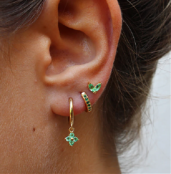 Vida | Women's Refined Earrings Set-Metro Lane Plaza