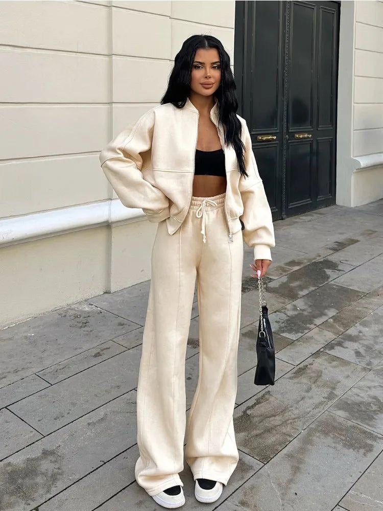 Sophia | Women's Comfortable Lounge-Style Tracksuit for Casual Days-Metro Lane Plaza