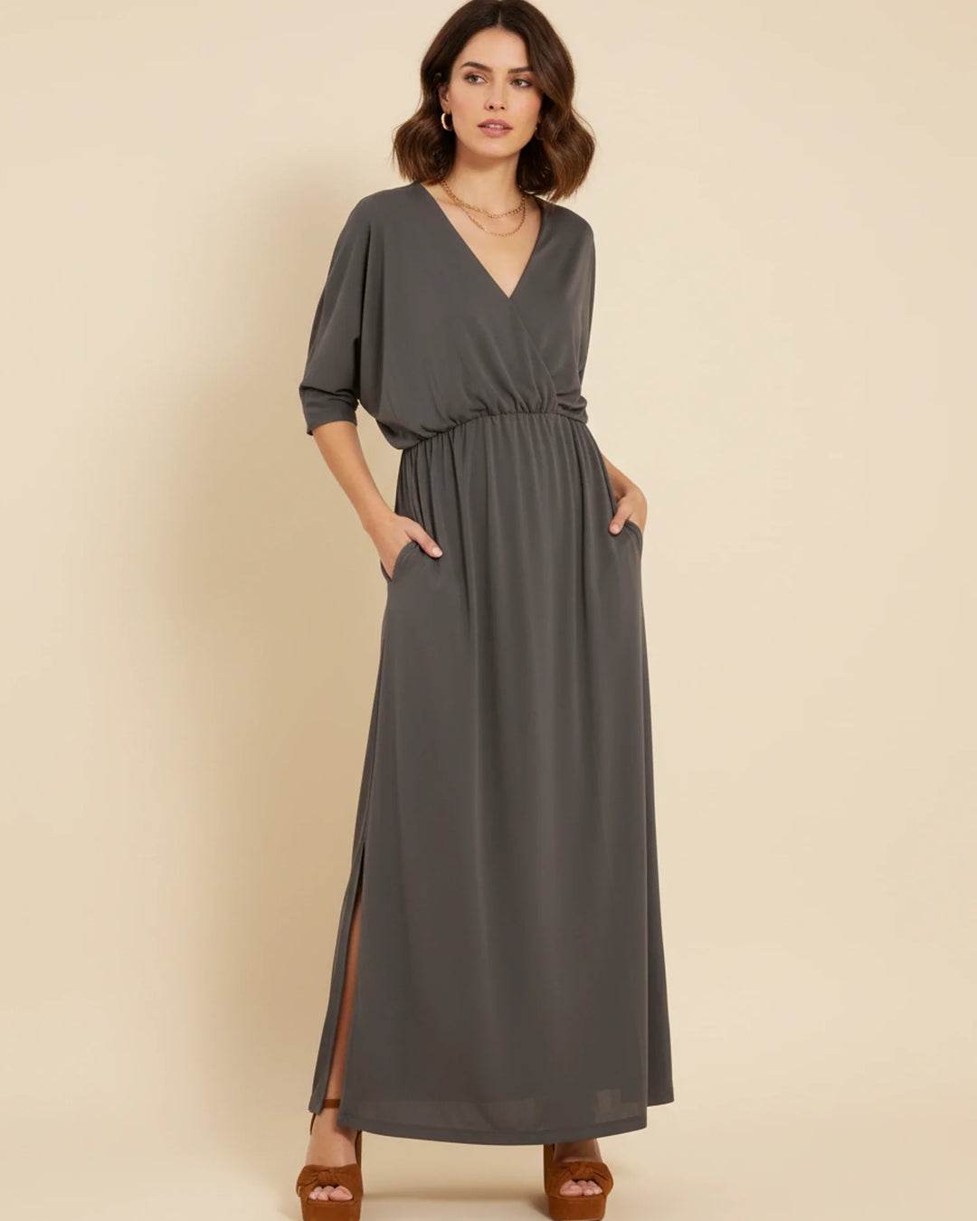 Sophia | Women's Maxi Dress with Pockets for Comfort and Style-Metro Lane Plaza