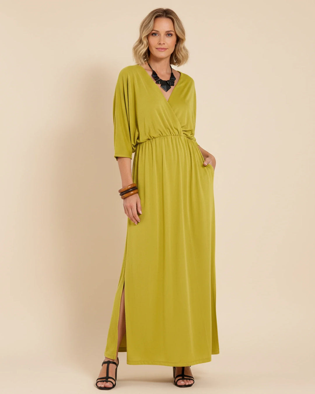 Sophia | Women's Maxi Dress with Pockets for Comfort and Style-Metro Lane Plaza