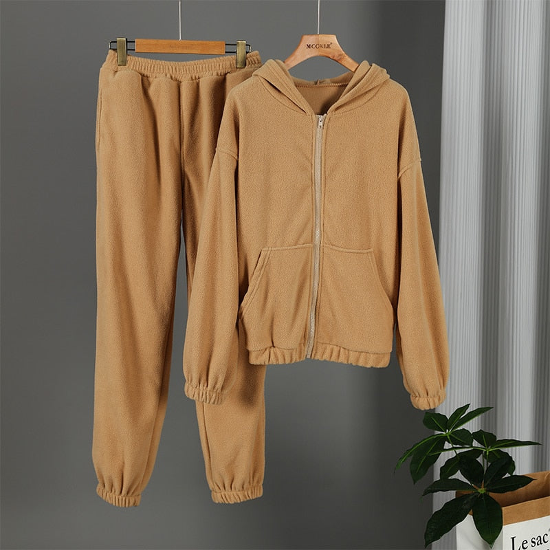 Zendy fleece suit for women | Cozy women's fleece loungewear set-Metro Lane Plaza